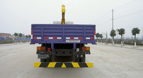 東風(fēng)天龍小三軸隨車起重運(yùn)輸車