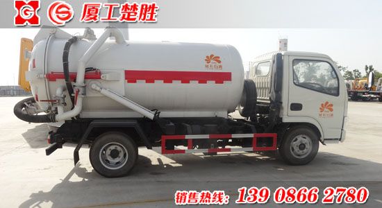 楚勝牌CSC5071GXE4型東風(fēng)銳鈴吸糞車(chē)